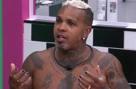 BBB 24 Rodriguinho Revela Que Foi Chamado Para Posar Completamente Nu