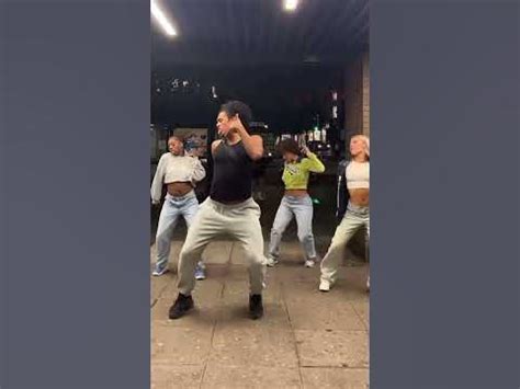 #rhianna #dance #brettsewell - YouTube
