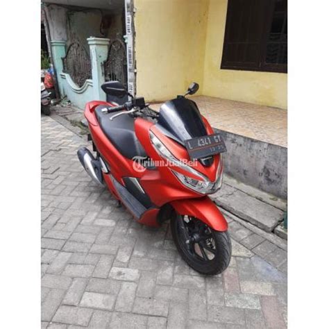 Motor Honda PCX CBS 2020 Bekas Full Orisinil Surat Lengkap Di Surabaya