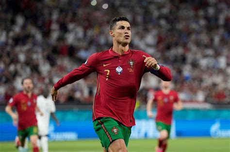 Ronaldo Makes Manchester United Return As Juventus Suffers In Serie A
