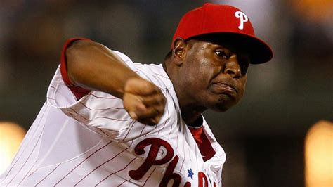 WATCH PHILLIES' HECTOR NERIS CLOSE IT OUT AGAINST GIANTS! | Fast Philly ...