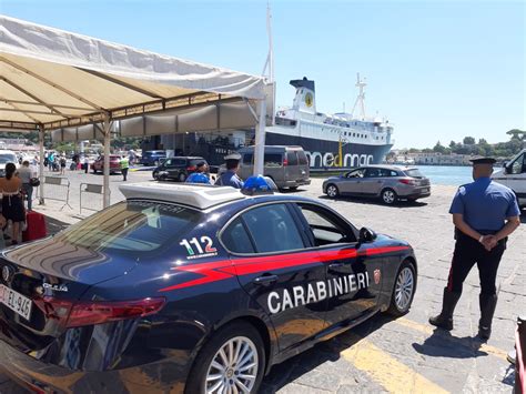 Ischia Flussi Turistici Nellagenda Dei Carabinieri Ischitani