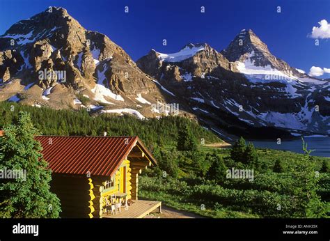 Cabin At Mount Assiniboine Lodge Mount Assiniboine Provincial Park