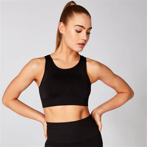 Shape Seamless Ultra Sports Bra Black Myprotein™