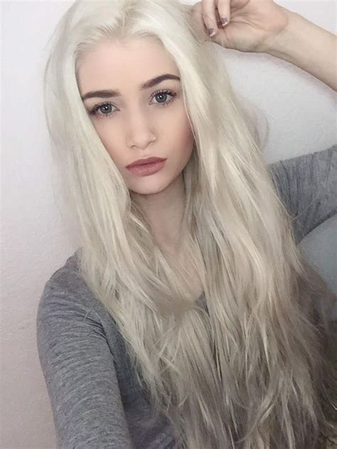 Pin By Haxbon On My Blog White Blonde Hair Hair Pale Skin Blonde