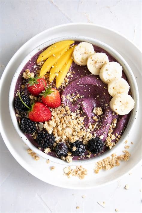 Acai Bowl Recipe How To Make Your Own Acai Bowl The Forked Spoon