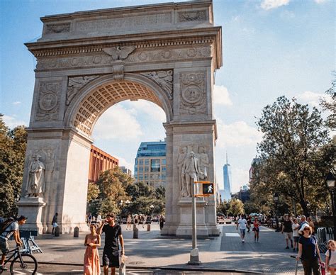 The Best Landmarks In Times Square Theater District New York City