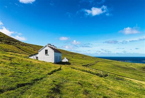 Great Blasket Island (An Blascaod Mór) - Wild Atlantic Way