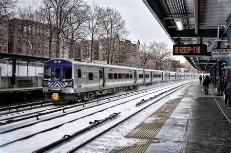 MTA Metro-North Railroad Launches WhatsApp Chat Feature for Customer ...