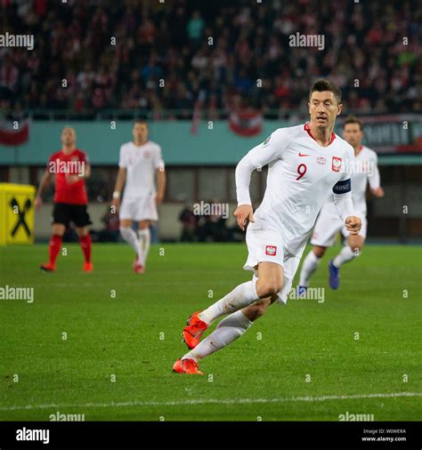 Robert Lewandowski 2020 Hi Res Stock Photography And Images Alamy