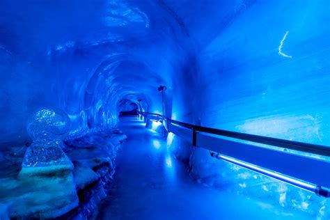 17 Best images about Glacier Cave TITLIS on Pinterest | Places, The o ...