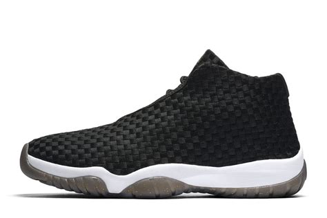 Où Acheter Les Air Jordan Future Black Gold White Au Meilleur Prix