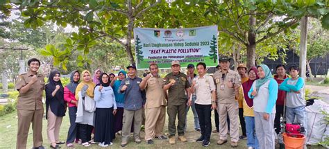 Dlh Palu Tanam Biopori Di Taman Doyata Petobo Memperingati Hari