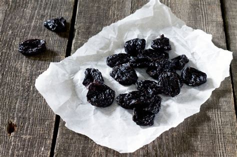 Nutrition Facts for Dried Prunes | Livestrong.com