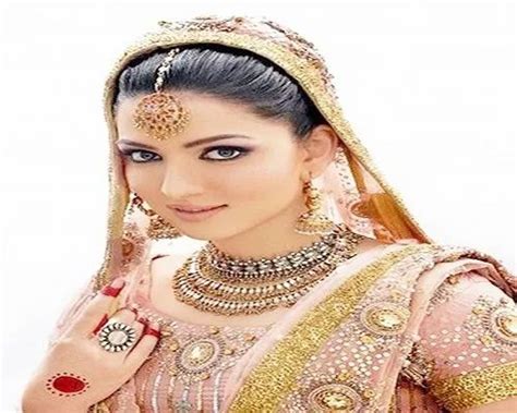 Kryolan Bridal Make Up Service Location Sector 77 Noida ID