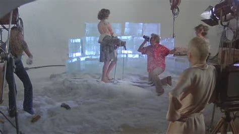 Bonnie Large Nude Pics Pagina