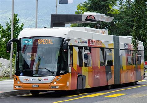 Svt Innovativa Con Bus Ecosostenibili 20 Elettrici E 11 A Metano