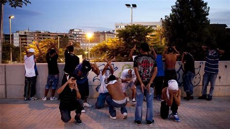 De las bandas latinas a los menas una bomba de relojería