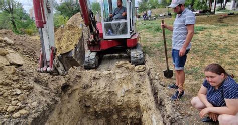 Noi Cercet Ri Arheologice Ini Iate Ntr O Biseric Din Chi In U