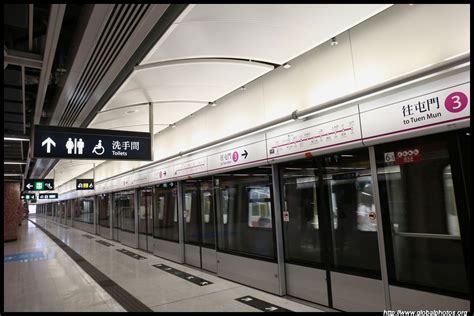 Hong Kong Photo Gallery Tuen Ma Line New Hung Hom Station