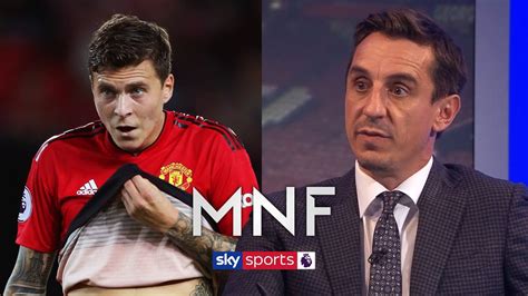 Gary Neville Analyses Man Uniteds Defensive Problems Mnf Youtube