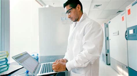 Clinical Staff Computer