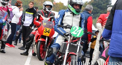 La Exhibici N De Motos Cl Sicas Tom El Centro De Almansa