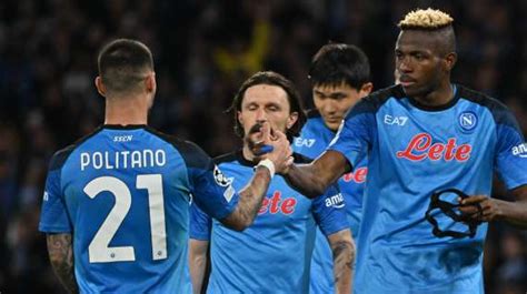 Politano In Mixed Scritta La Storia Del Napoli Ma Abbiamo Da