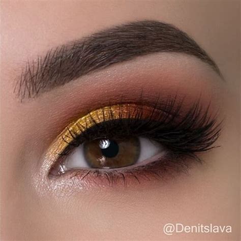 Quick tutorial on a warm eye makeup look with touch of yellow Hope you ...