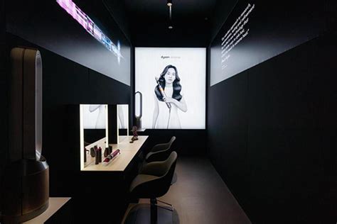 Dyson Showroom Behance