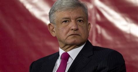 Dan la espalda a AMLO en QR Libertad de Expresión Yucatán LEY