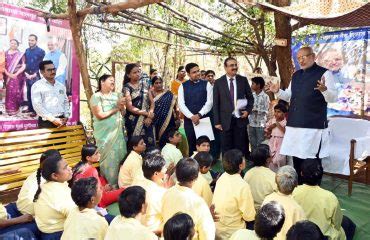 governor visits shankar baba papadkar ashram lok bhavan