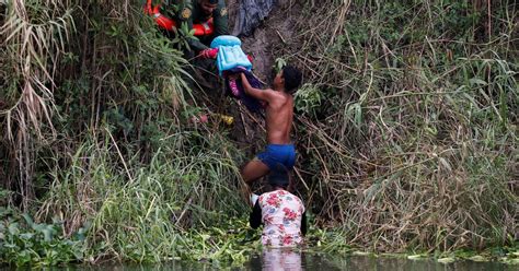 Frustration Among Migrants At U S Mexico Border As Covid Restrictions