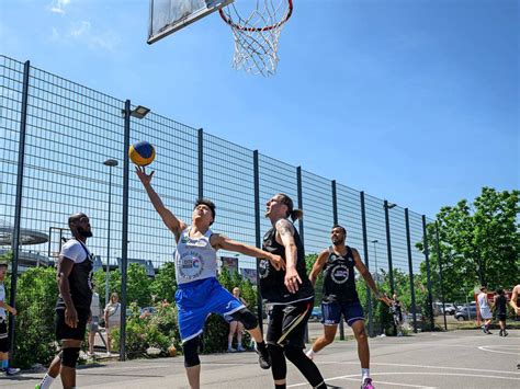 Torrent Autobahn Alkoven Streetball Basketball Unterschied Rezeption