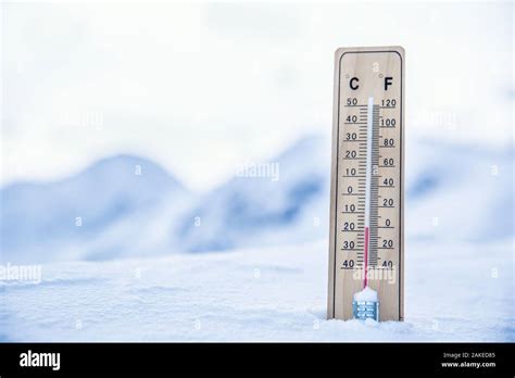 Thermometer And Temperature Hi Res Stock Photography And Images Alamy