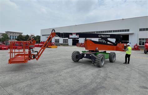 Hydraulic Articulated Towable Cherry Picker Boom Telescopic Man Lift