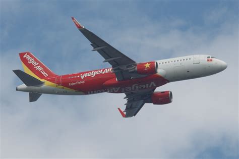 Vietjet Air VN A662 Airbus A320 200 Lokeherman Flickr