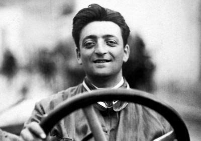 Enzo Ferrari Criador Da Ferrari Zepada