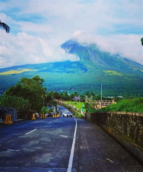 What Type Of Activity Is Mayon Volcano Natural Park - Your Holiday ...