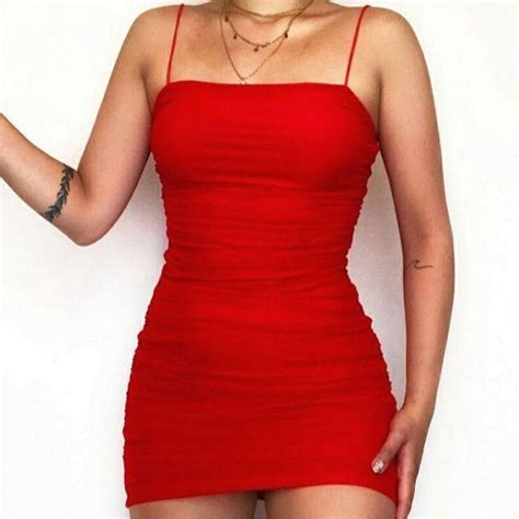 Vestido Tubinho Vermelho Colado De Alcinha Decote Reto Blogueira Moda