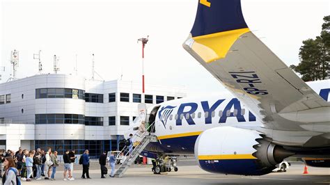 Koniec Wakacyjnej Trasy Z Modlina Do Szczecina Ryanair Zamyka