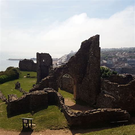 Hastings - No need for postcards