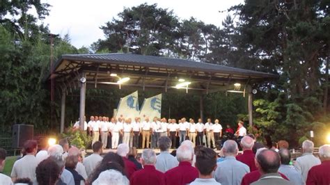 Inno Nazionale Inglese Banda Di Villatico E Reading Male Voice Choir