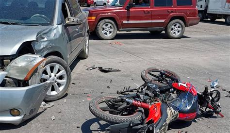 Muere Motociclista Tras Chocar Contra Un Veh Culo