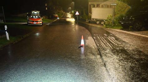 M Selbach Sg Verkehrsunfall Mit Sachschaden Zeugenaufruf