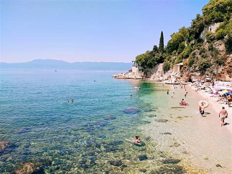 The Monday Pieces - Rijeka Beaches | Heidi-likes