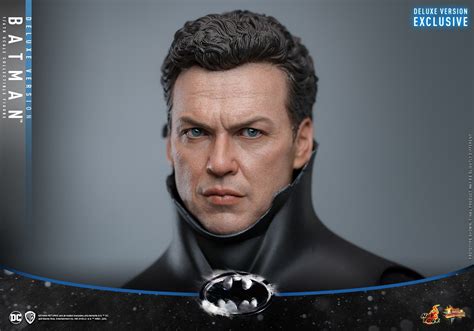 Batman Hot Toys Deluxe MMS770 Batman Returns 1 6 Figure