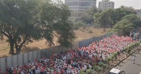 Kisan Long March Farmers Call Off Protest After Talks With Government