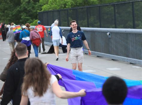 Big Gay Hudson Valley Hosts Pride In The Sky