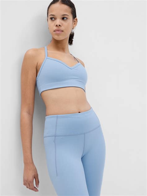 Gapfit Power Medium Impact Sports Bra Gap